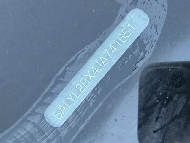 Used 2018 Land Rover Range Rover Velar R-Dynamic SE image 5