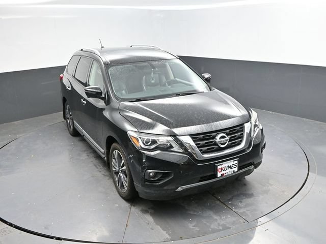 Used 2017 Nissan Pathfinder Platinum w/ Family Entertainment Package AWD/4WD image 19