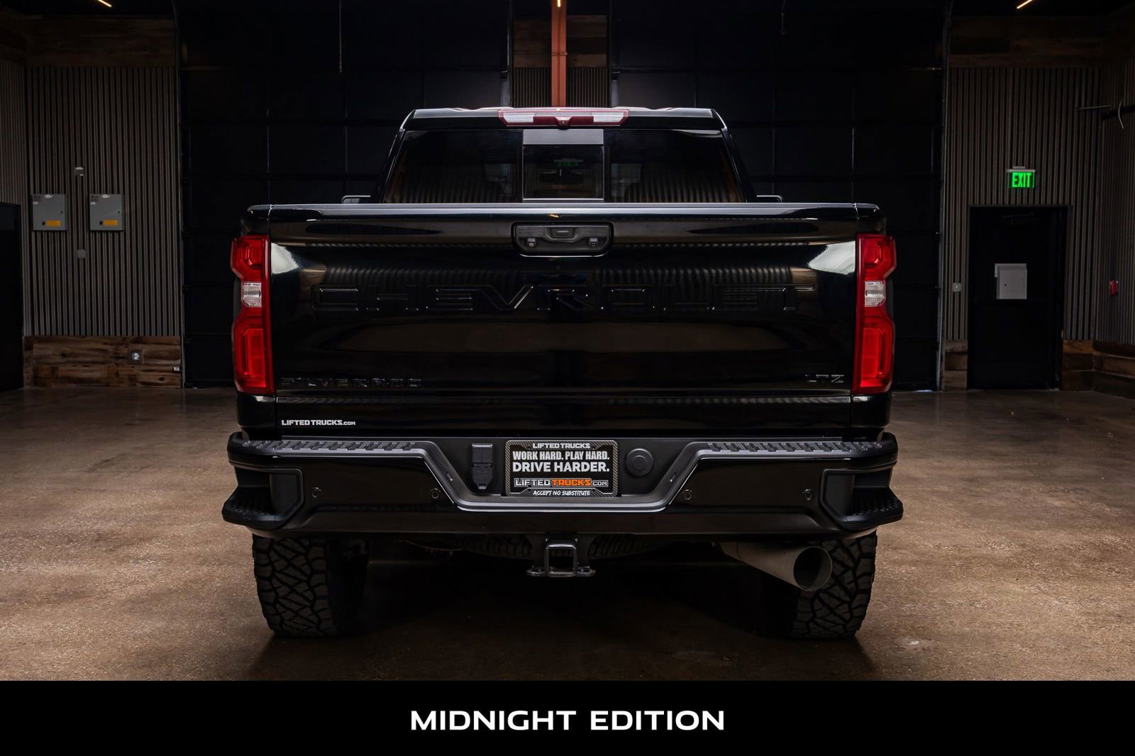 Used 2021 Chevrolet Silverado 2500 LTZ w/ LTZ Plus Package image 8