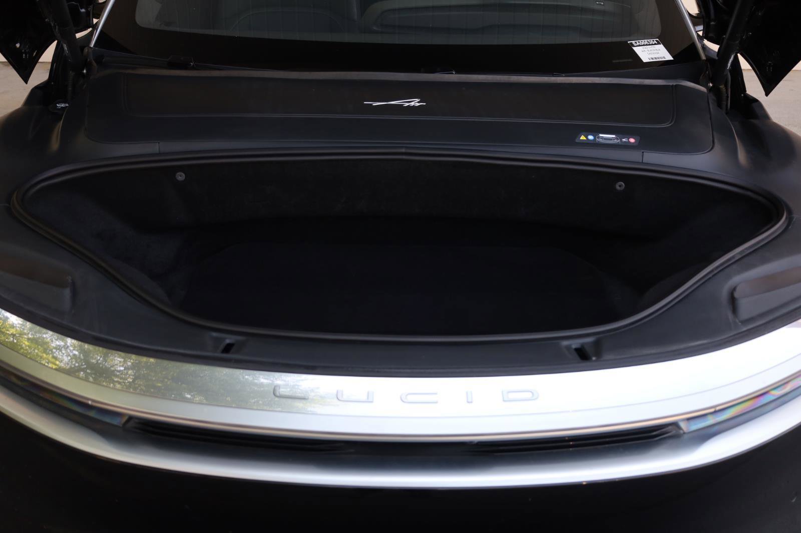 Used 2025 Lucid Air Touring AWD/4WD image 11