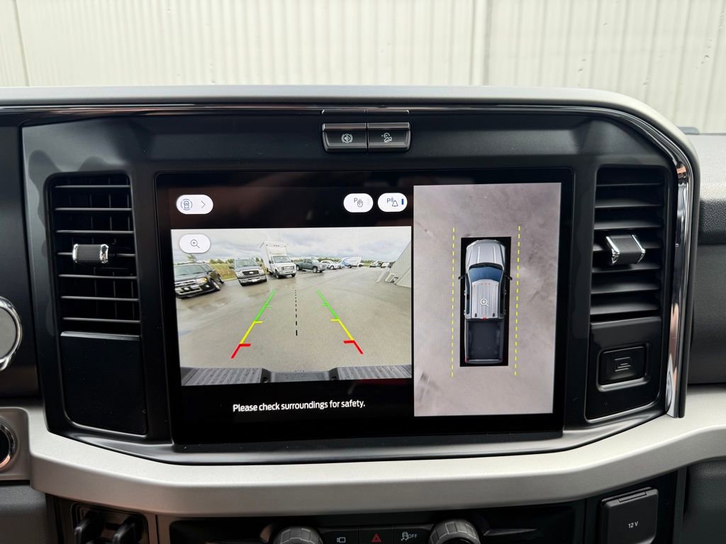 New 2026 Ford F250 XLT w/ XLT Premium Package image 28