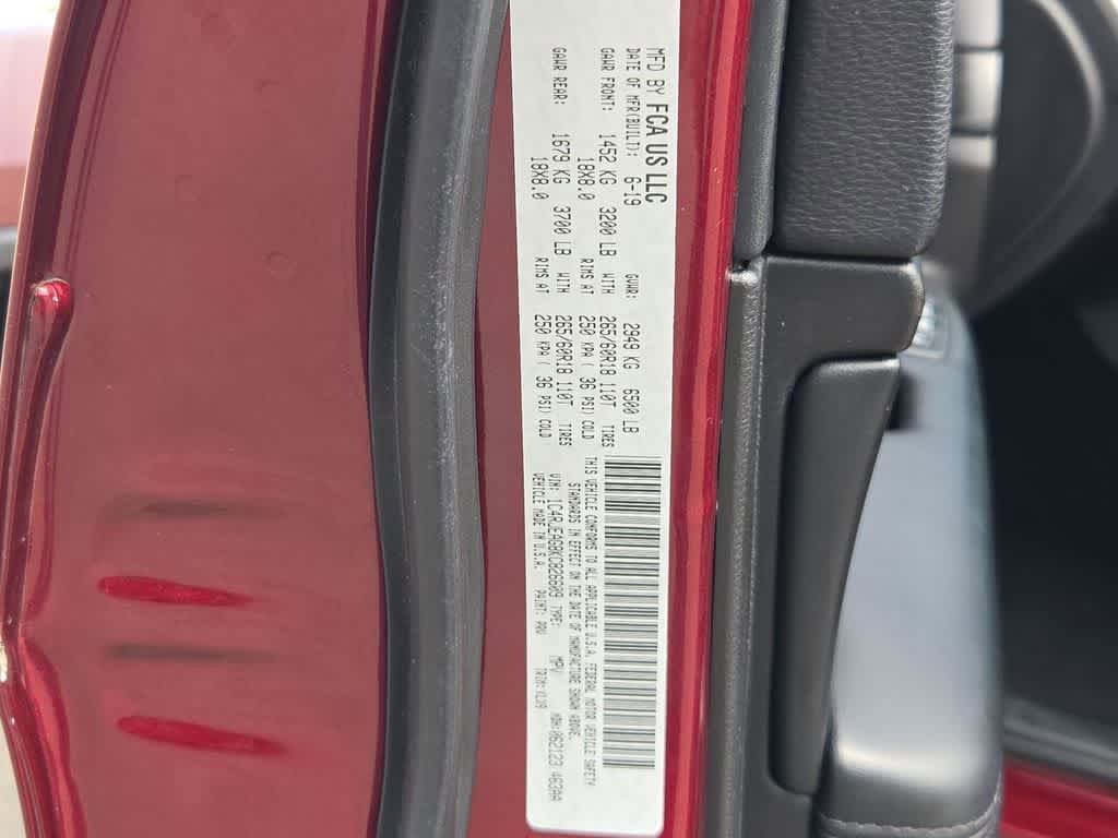 Used 2019 Jeep Grand Cherokee Laredo w/ Laredo X Package RWD image 36