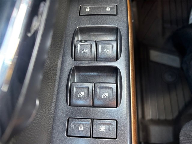 Used 2015 Chevrolet Silverado 3500 LTZ image 19