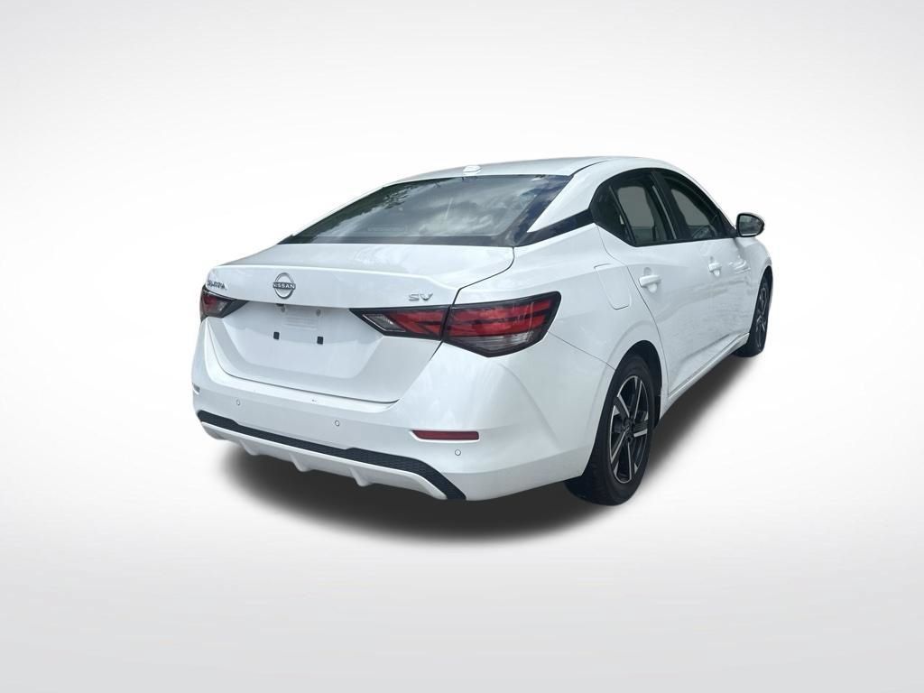 Used 2024 Nissan Sentra SV FWD image 8