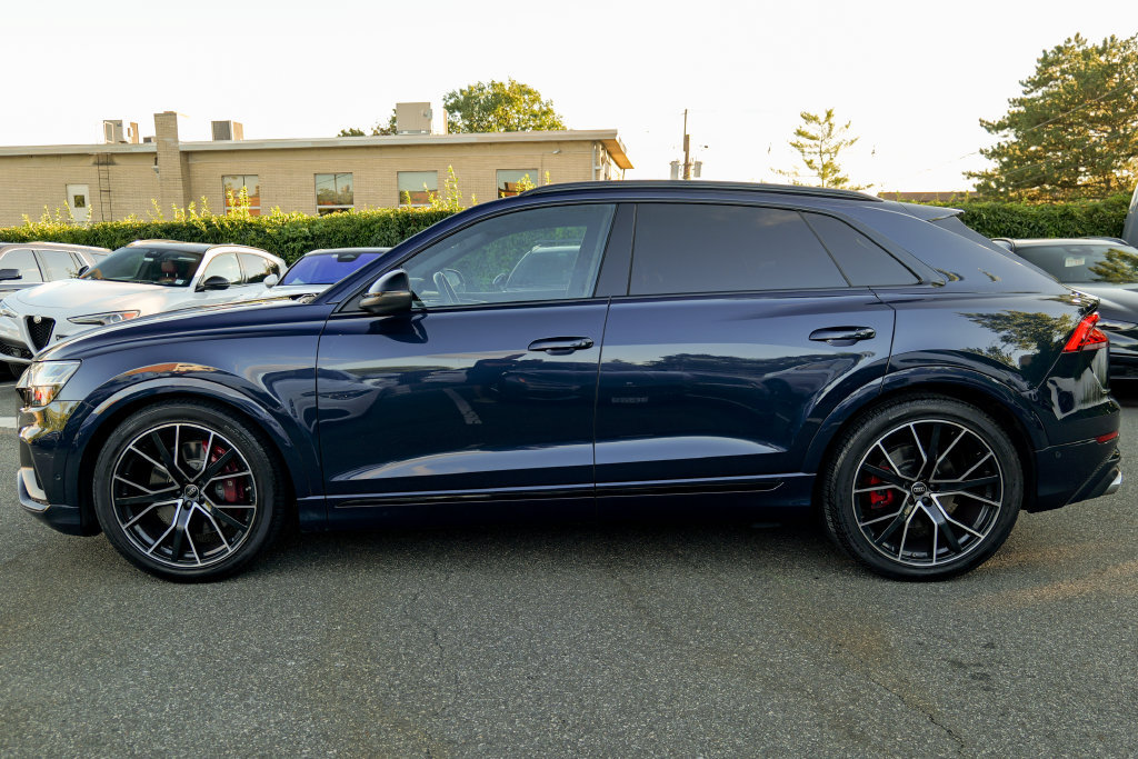 Used 2023 Audi SQ8 Prestige w/ Prestige Package AWD/4WD image 4