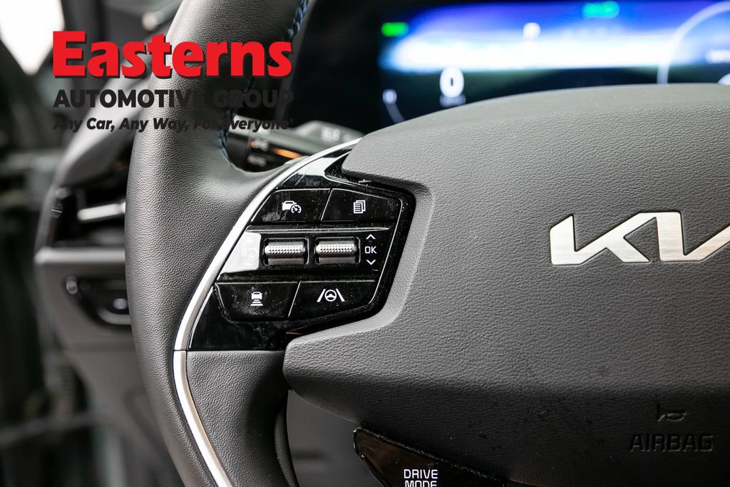 Used 2023 Kia Niro Wind w/ Wind Preserve Package FWD image 15