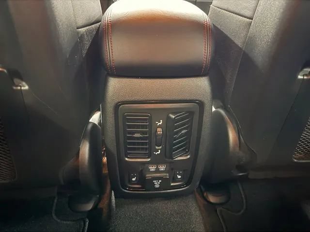 Used 2023 Dodge Durango GT AWD/4WD image 22