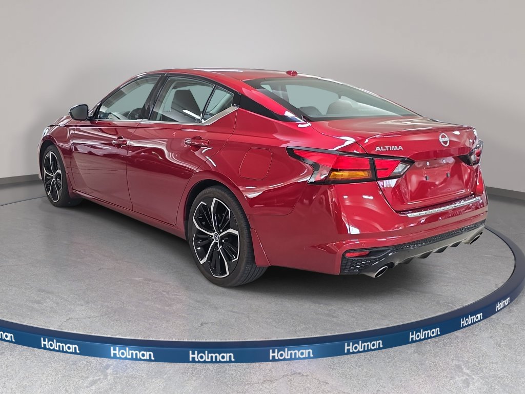 Used 2023 Nissan Altima 2.5 SR FWD image 9