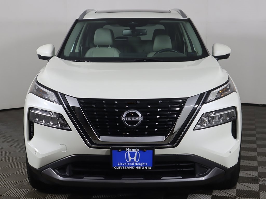 Used 2023 Nissan Rogue SL w/ SL Premium Package image 12