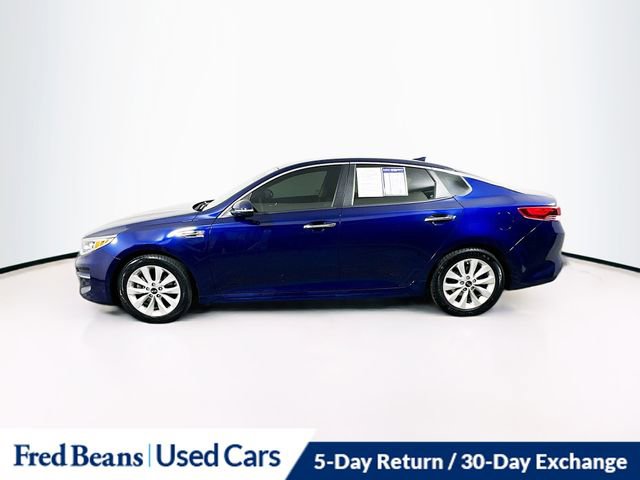 Used 2018 Kia Optima LX w/ 17" Alloy Wheels Package image 4