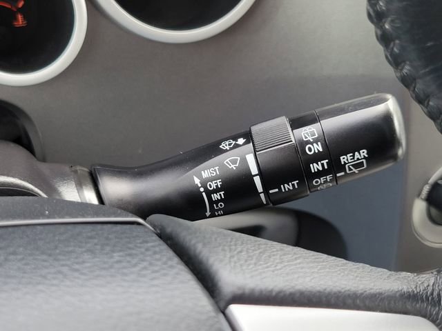 Used 2017 Toyota Sequoia SR5 AWD/4WD image 17