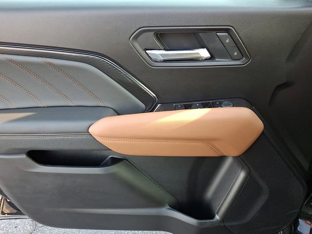 New 2025 GMC Canyon AT4 w/ Nightfall Edition image 9