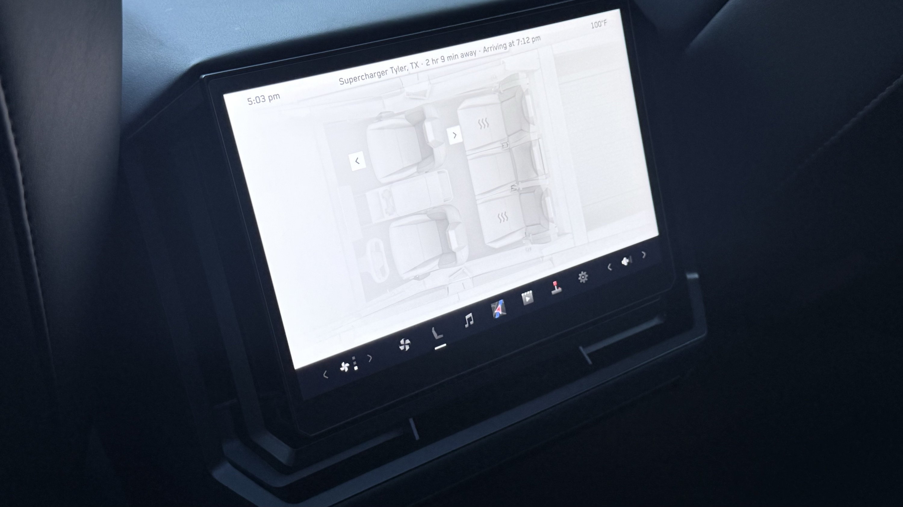 Used 2024 Tesla Cybertruck AWD Crew Cab image 45