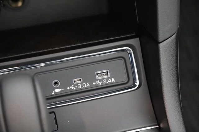 New 2026 Subaru Ascent Limited AWD/4WD image 29
