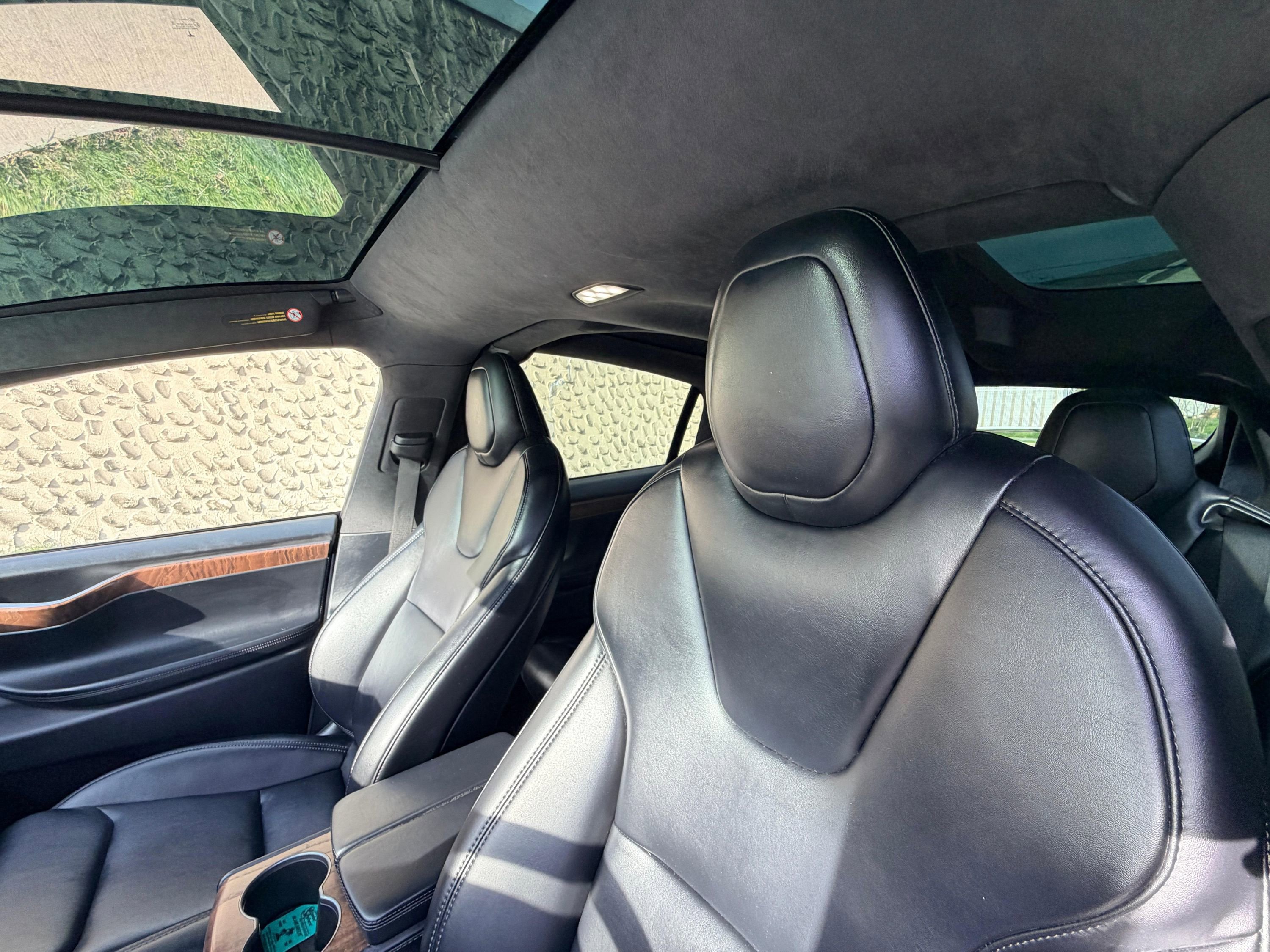 Used 2020 Tesla Model X Long Range image 26