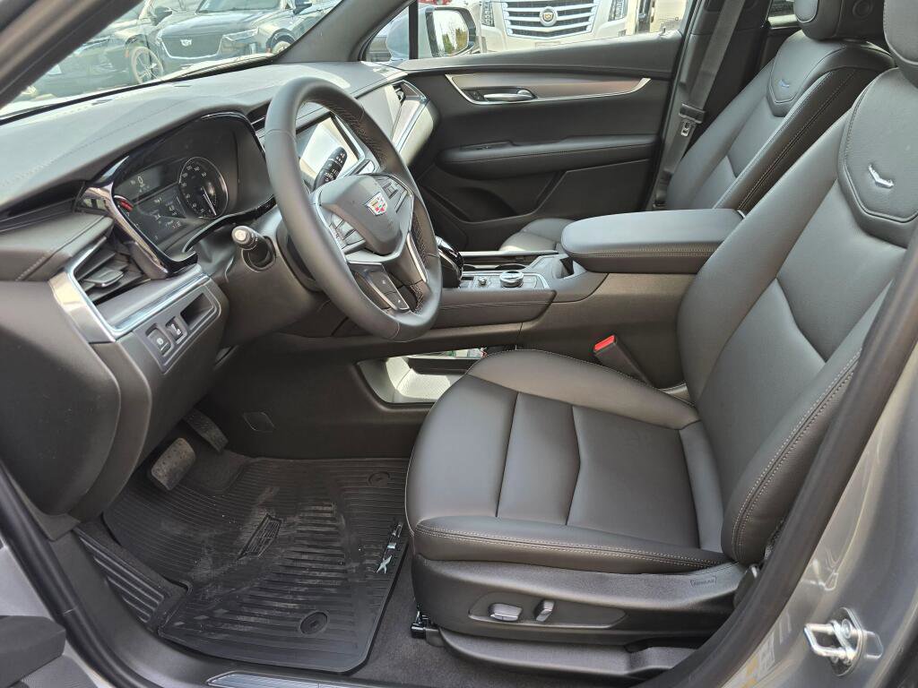 New 2026 Cadillac XT5 Luxury AWD/4WD image 28