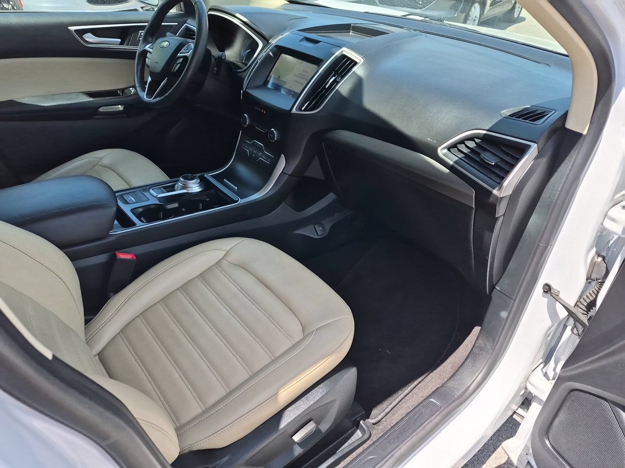 Used 2020 Ford Edge SEL AWD/4WD image 29