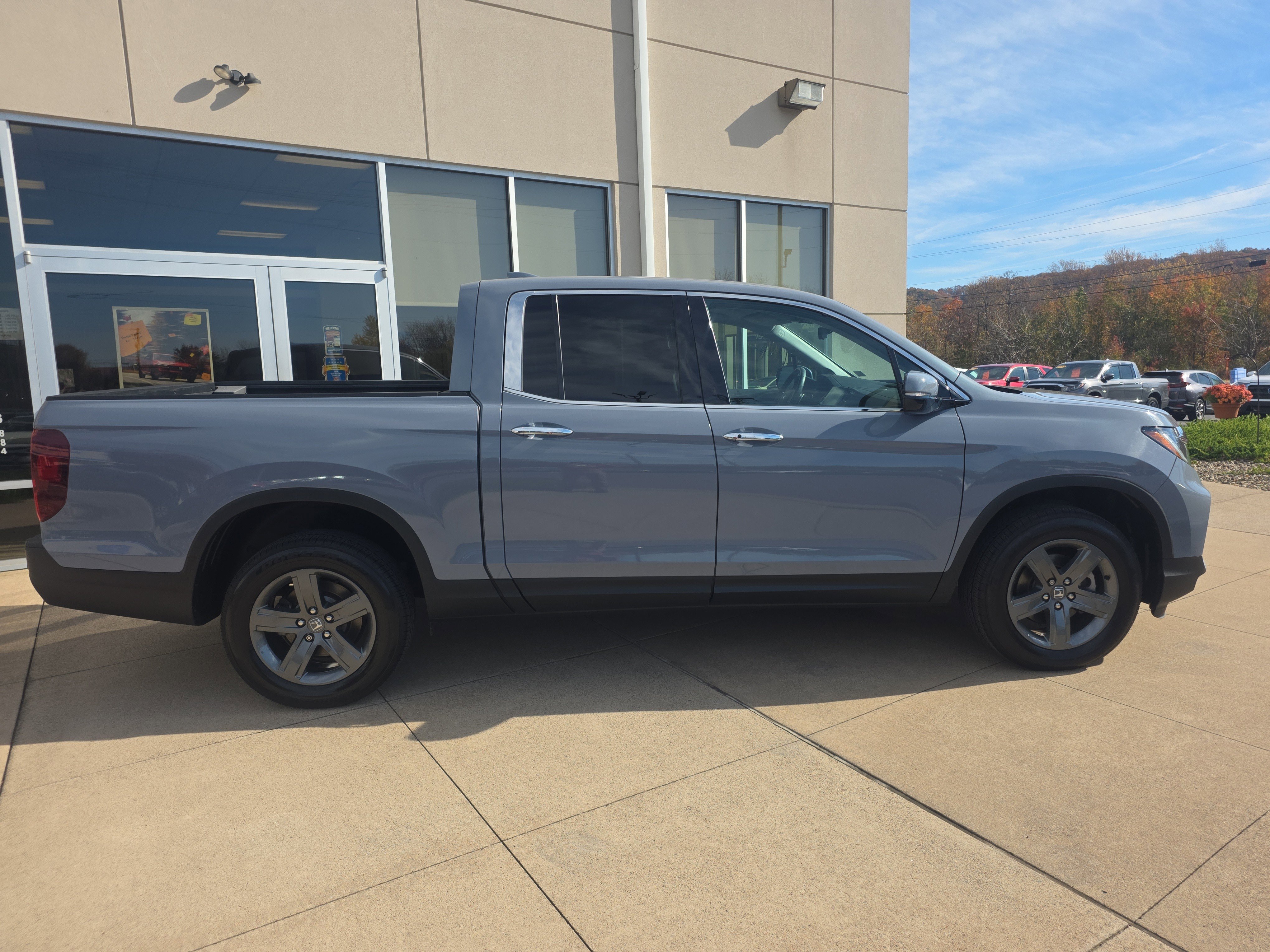 Used 2023 Honda Ridgeline RTL-E image 4