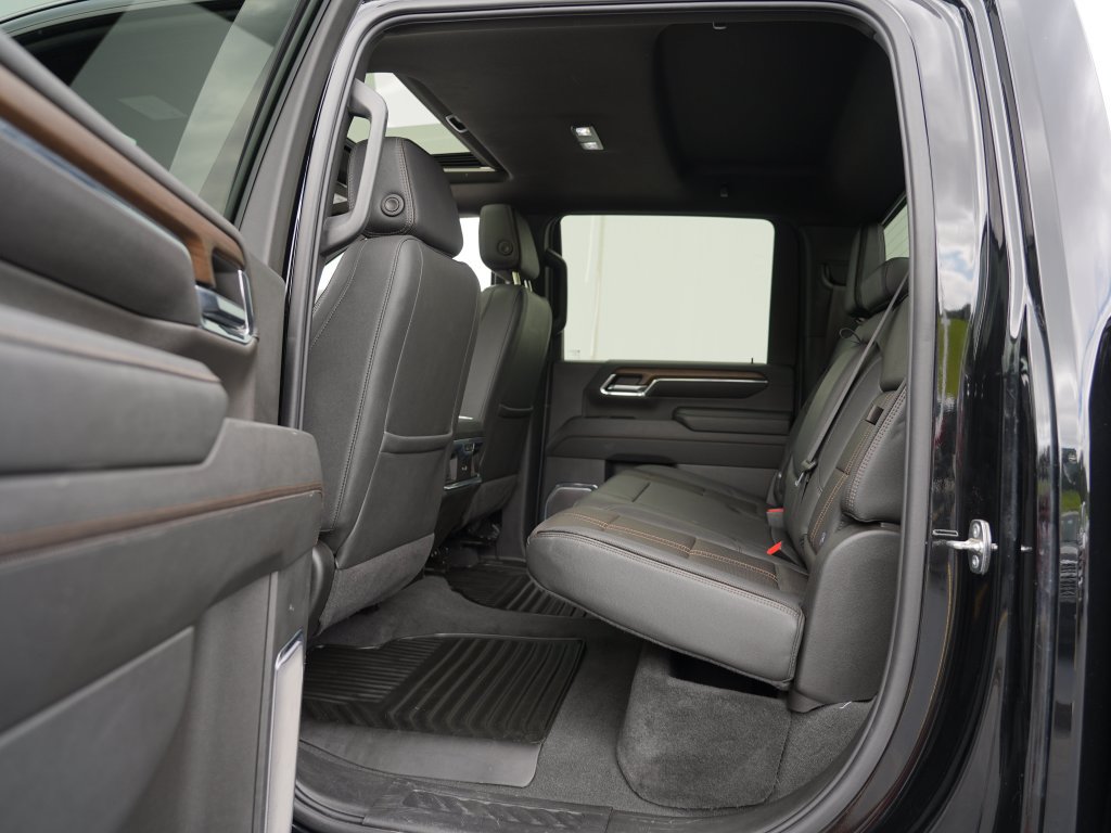 Certified 2024 Chevrolet Silverado 3500 High Country w/ High Country Premium Package AWD/4WD image 19