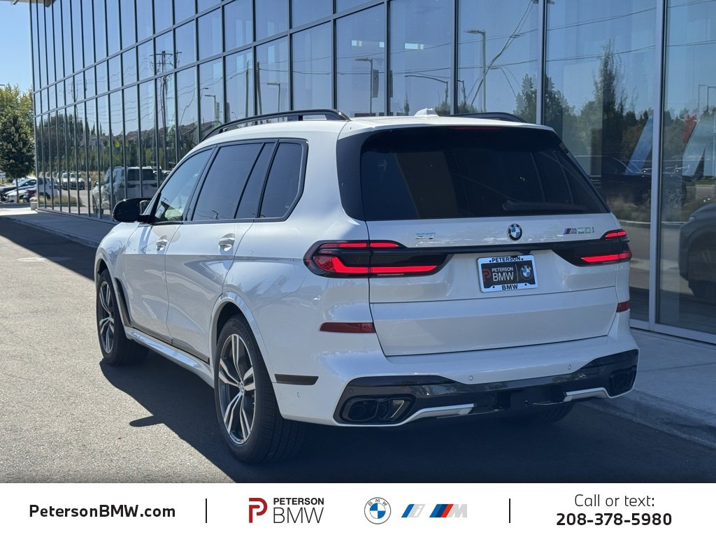 New 2026 BMW X7 M60i image 4