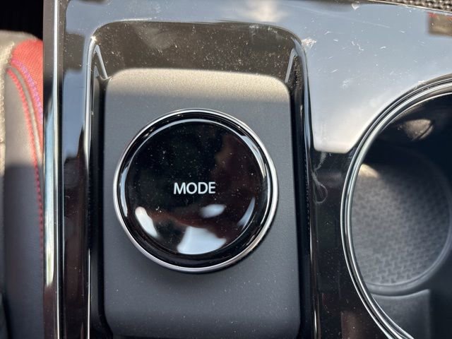New 2026 Chevrolet Equinox RS w/ Convenience Package III FWD image 33
