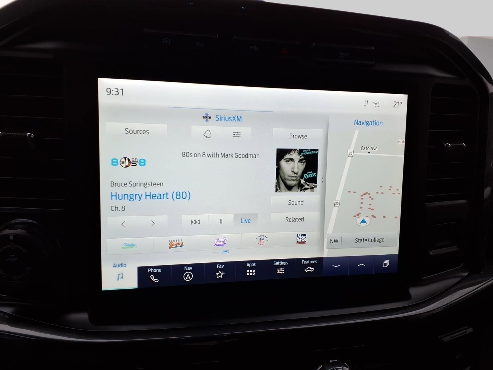 Used 2021 Ford F150 XLT w/ Equipment Group 302A High image 19