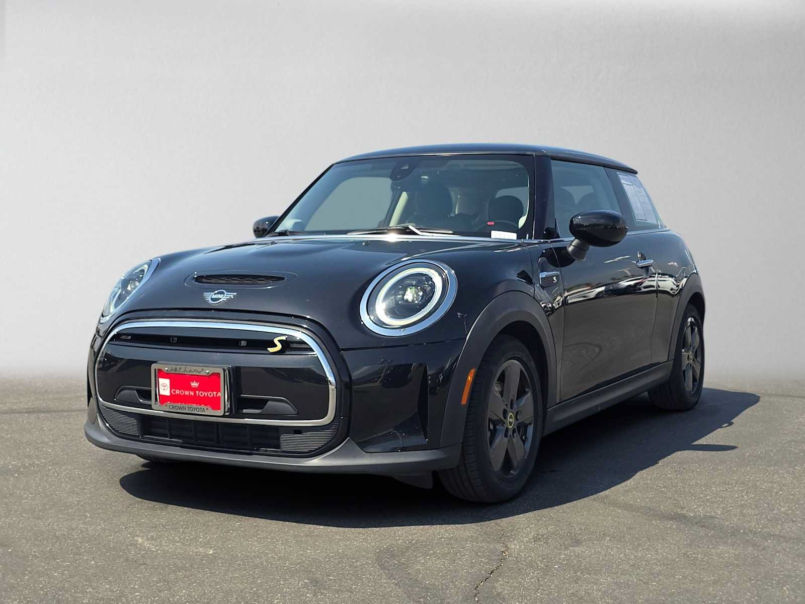 Used 2024 MINI Cooper SE FWD image 7