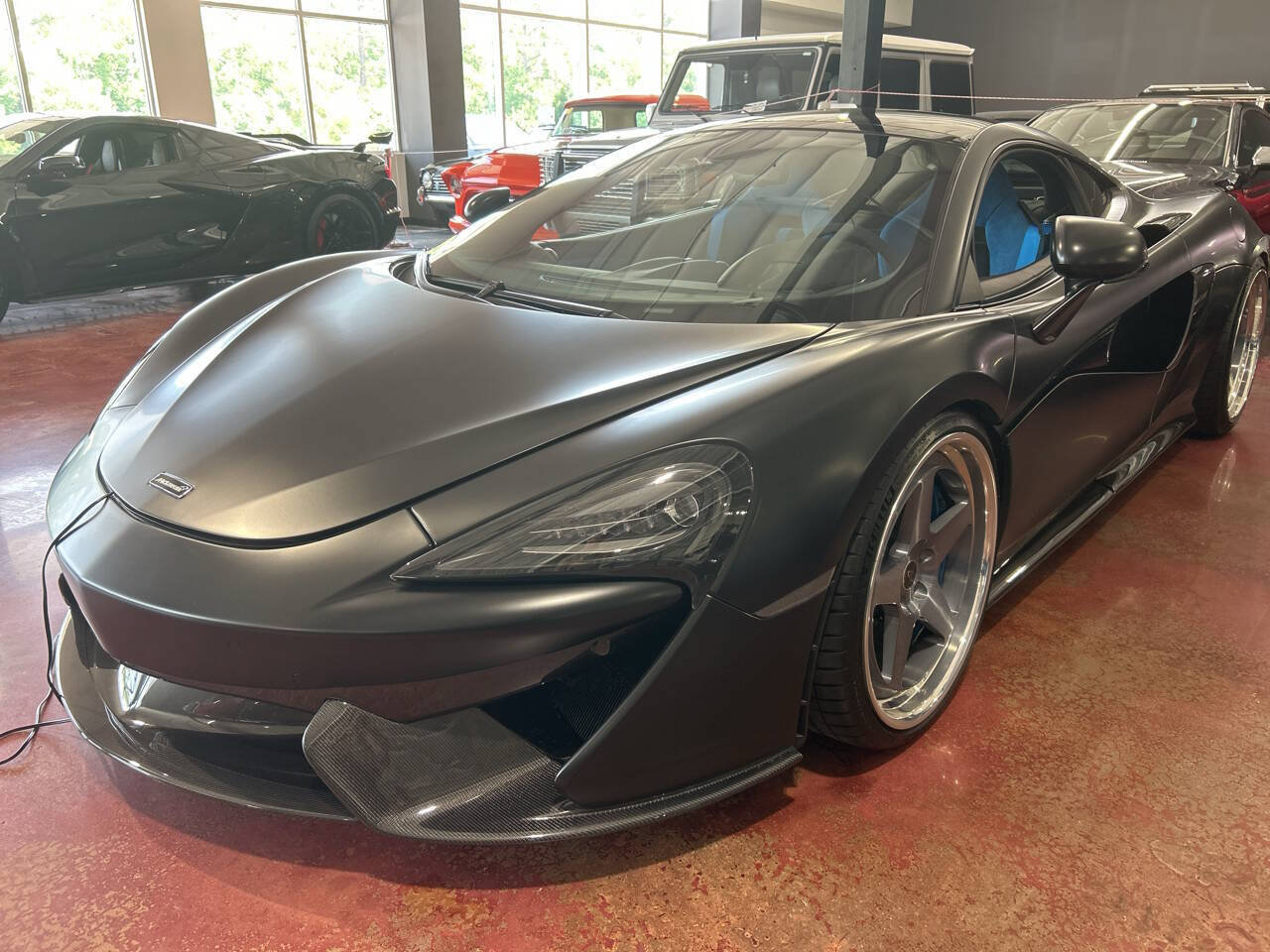 Used 2017 McLaren 570S RWD image 22
