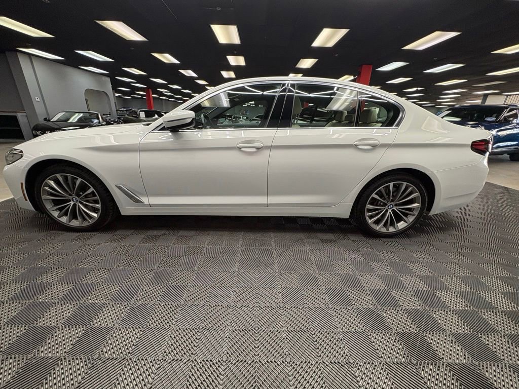 Used 2023 BMW 540i xDrive w/ Convenience Package AWD/4WD image 7