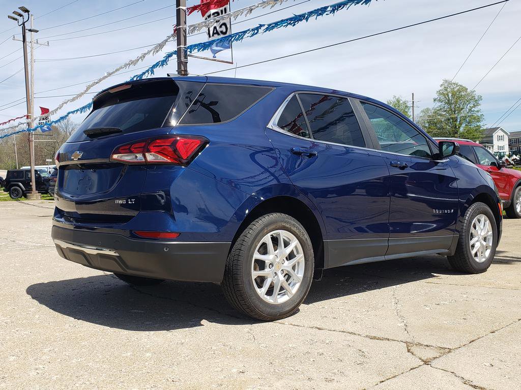 Used 2022 Chevrolet Equinox LT AWD/4WD image 3