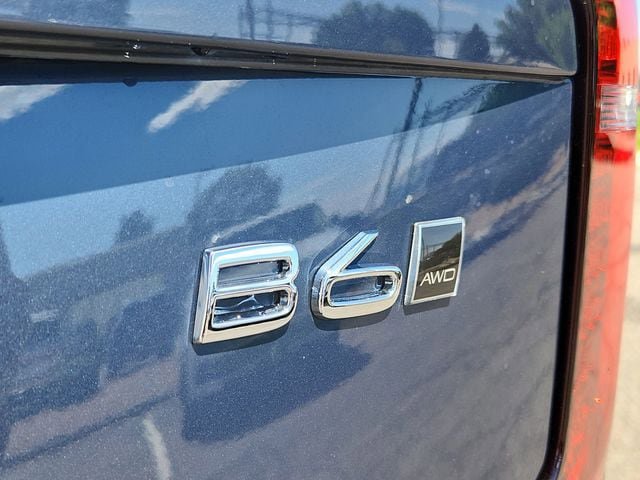 Certified 2026 Volvo XC90 B6 Core w/ Protection Package AWD/4WD image 17