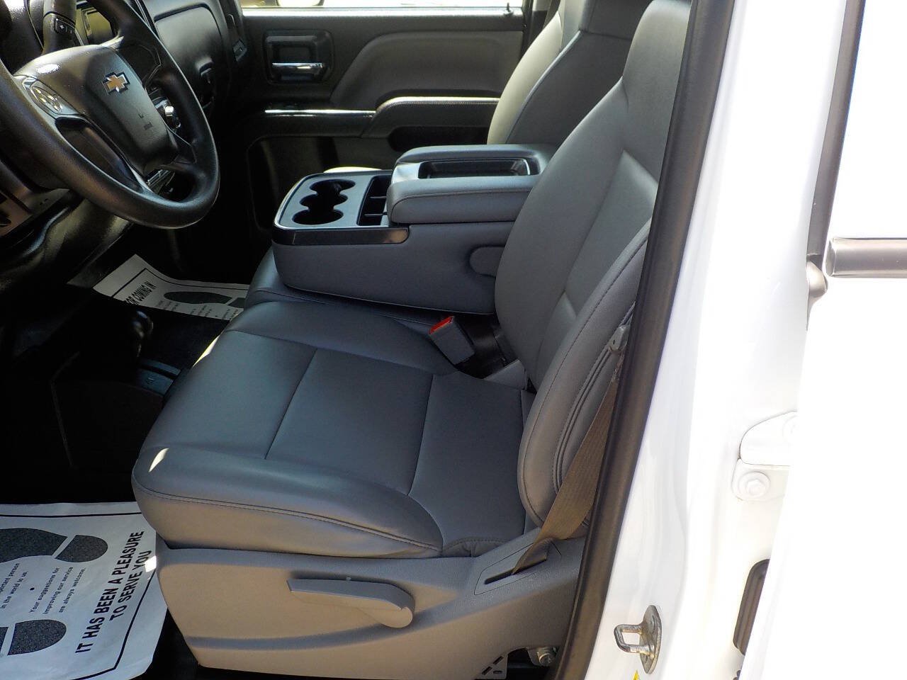 Used 2015 Chevrolet Silverado 2500 W/T AWD/4WD image 13