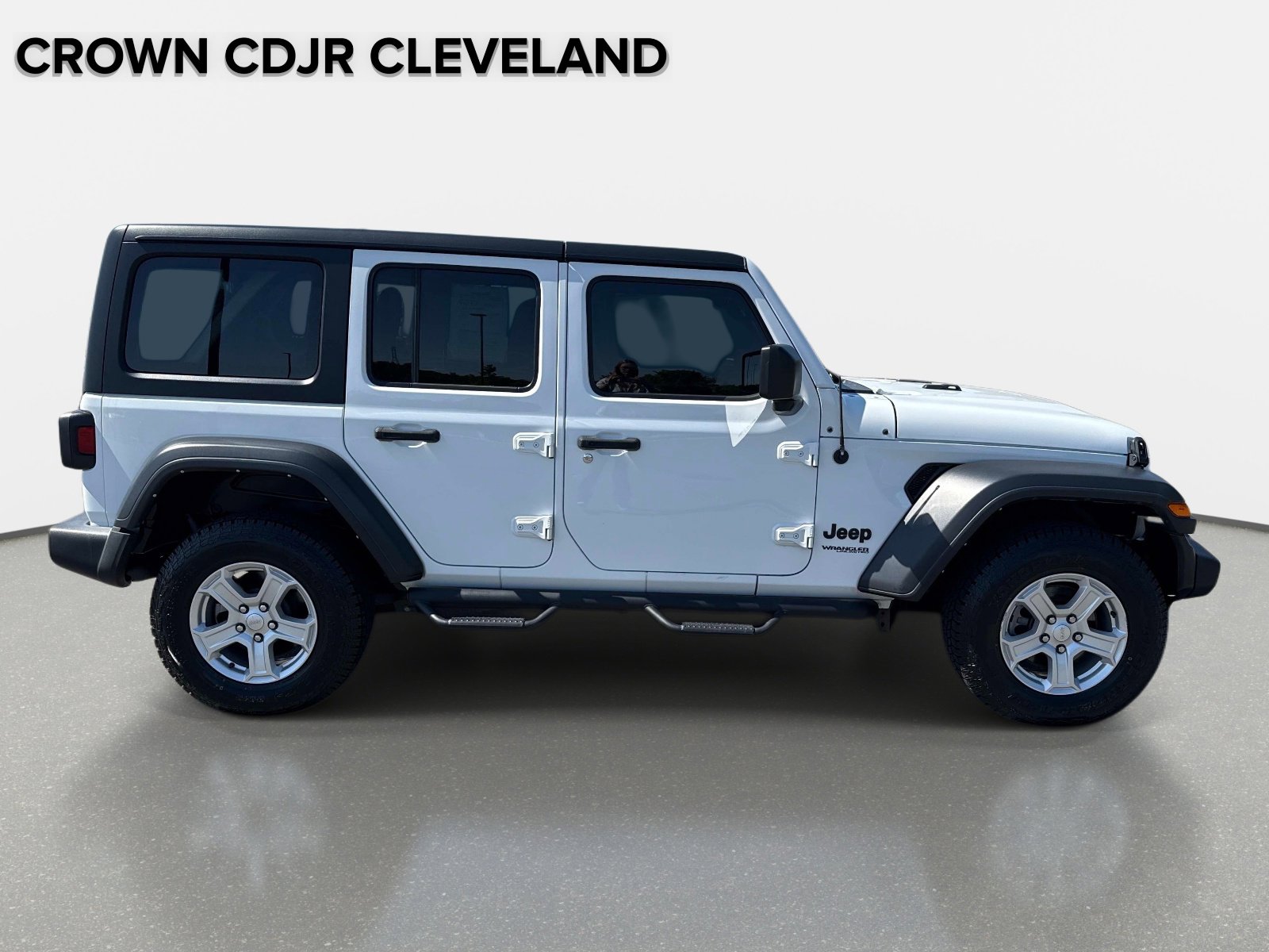 Used 2022 Jeep Wrangler Unlimited Sport AWD/4WD image 3