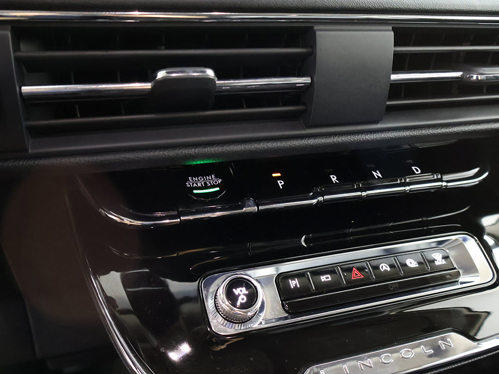Used 2024 Lincoln Corsair AWD image 51