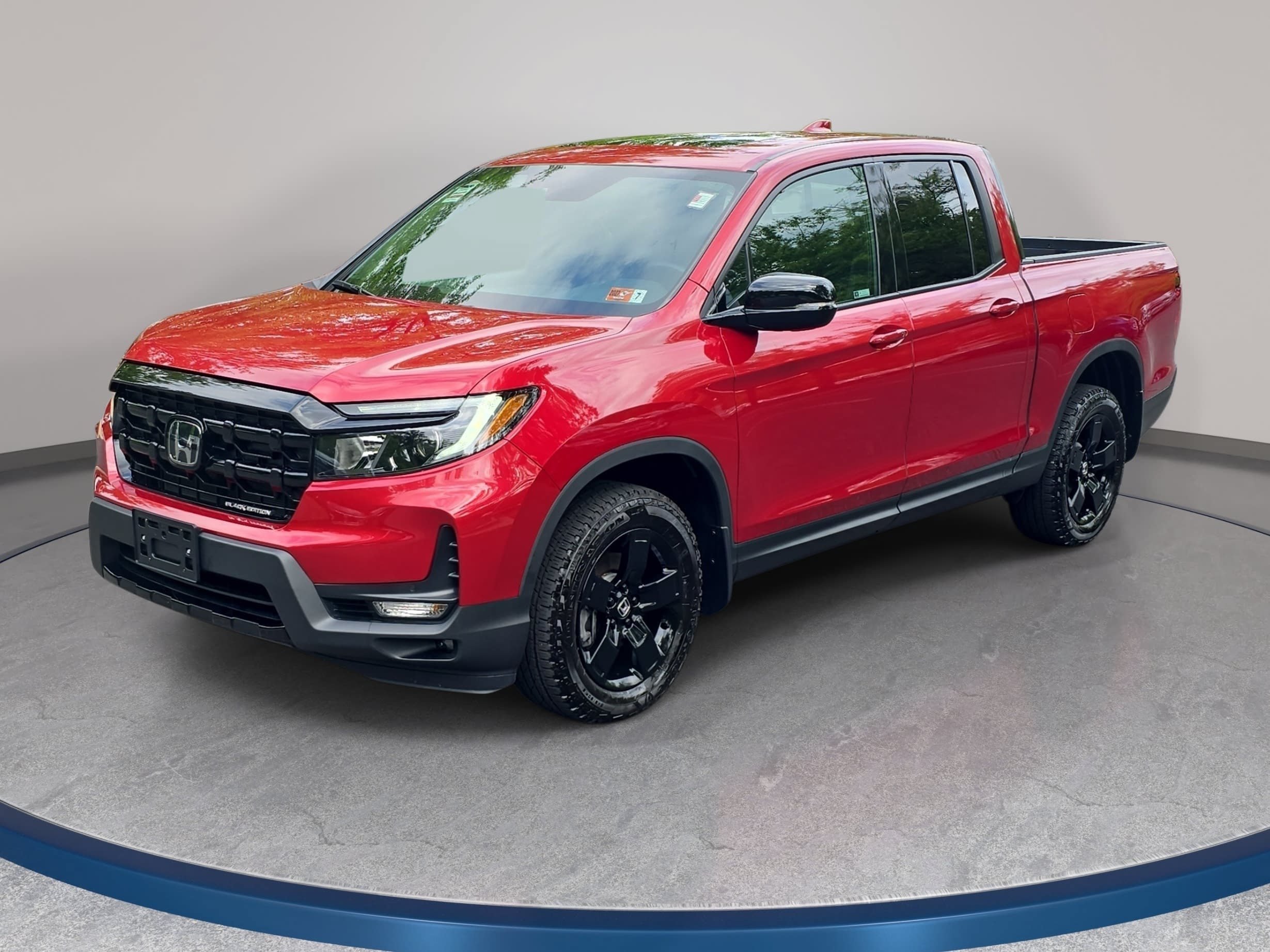 Used 2025 Honda Ridgeline Black Edition image 1