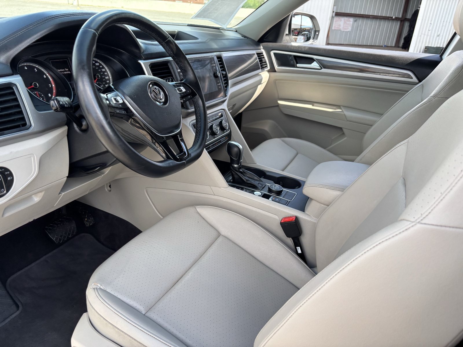 Used 2018 Volkswagen Atlas SE AWD/4WD image 20