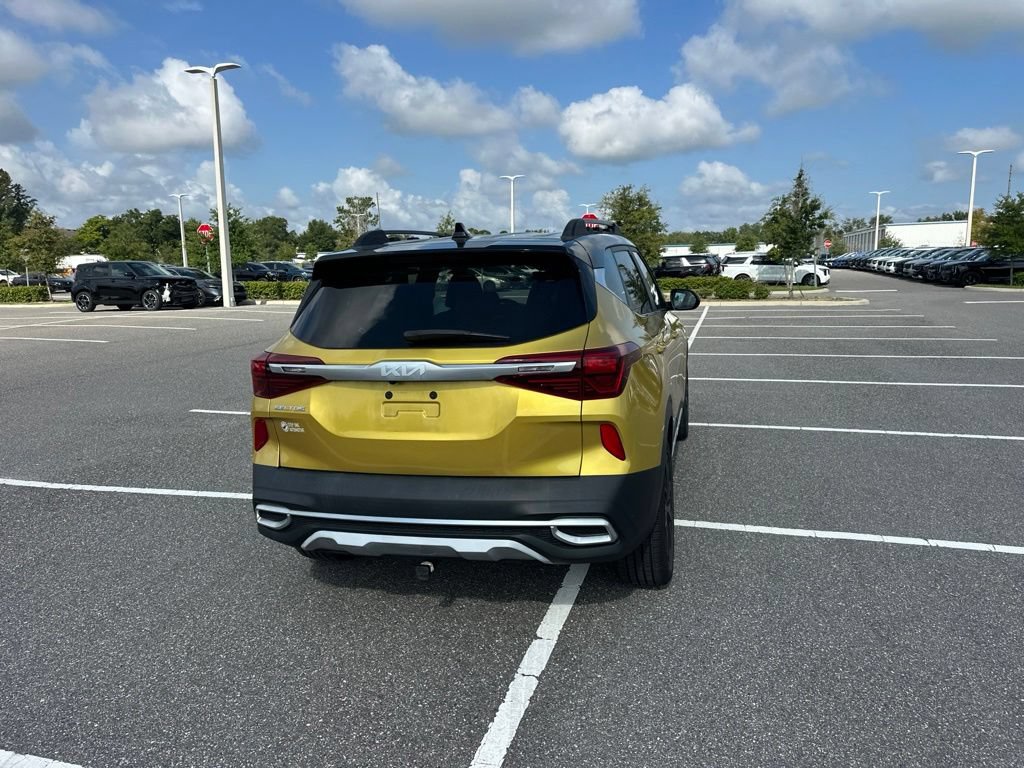 Certified 2023 Kia Seltos Nightfall Edition AWD/4WD image 7