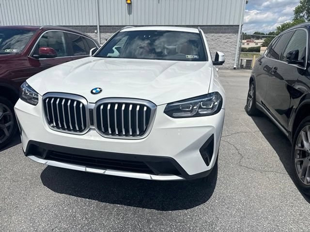 Used 2024 BMW X3 xDrive30i w/ Convenience Package AWD/4WD image 2