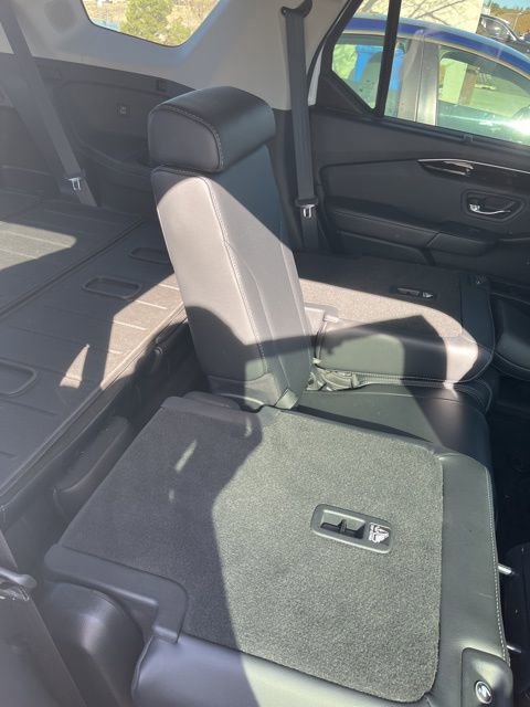 Certified 2023 Honda Pilot Touring image 28