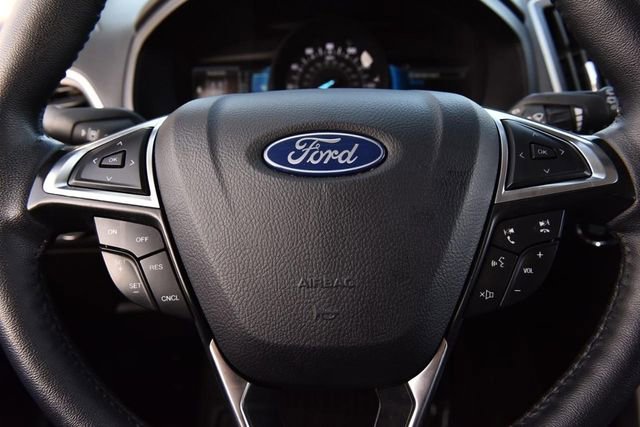 Used 2024 Ford Edge SEL image 18