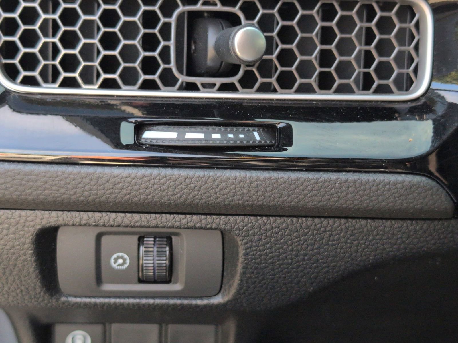 Used 2023 Honda Civic Sport image 16