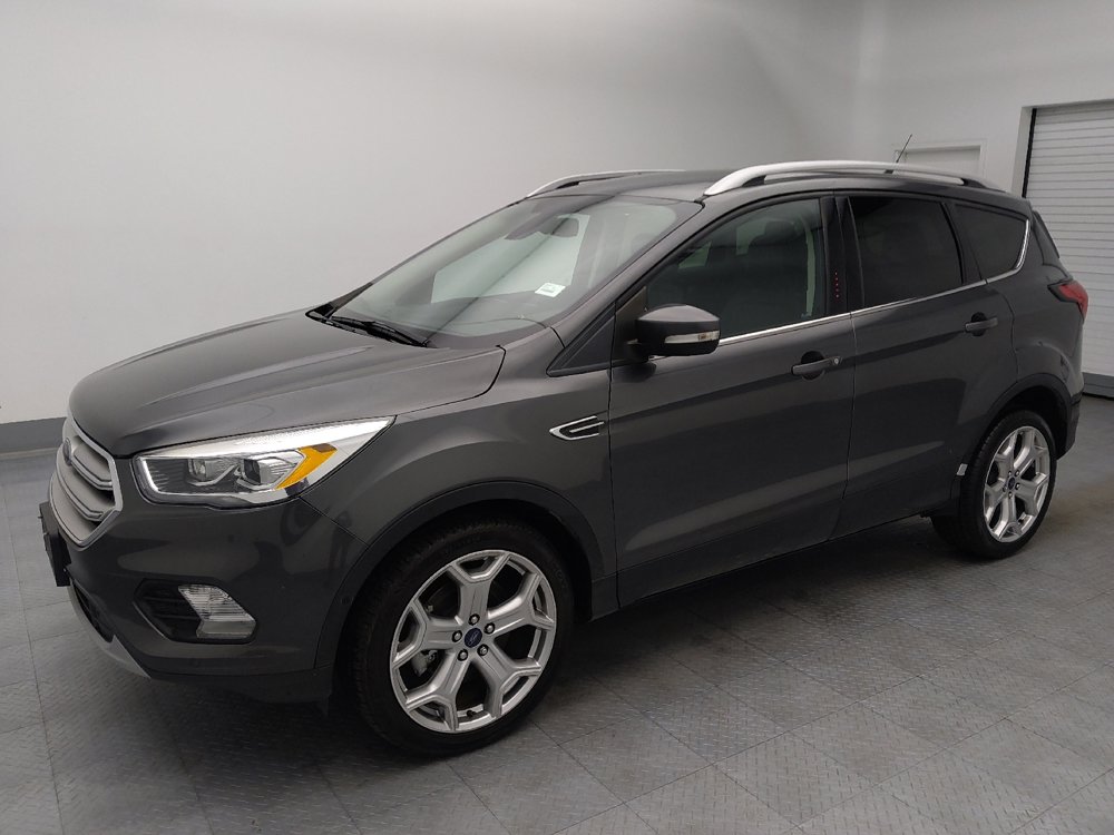 Used 2019 Ford Escape Titanium FWD image 2