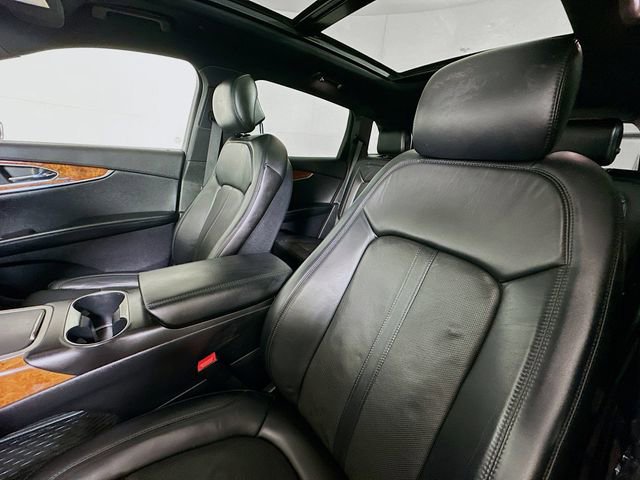 Used 2020 Lincoln Nautilus Reserve w/ Equipment Group 201A image 23