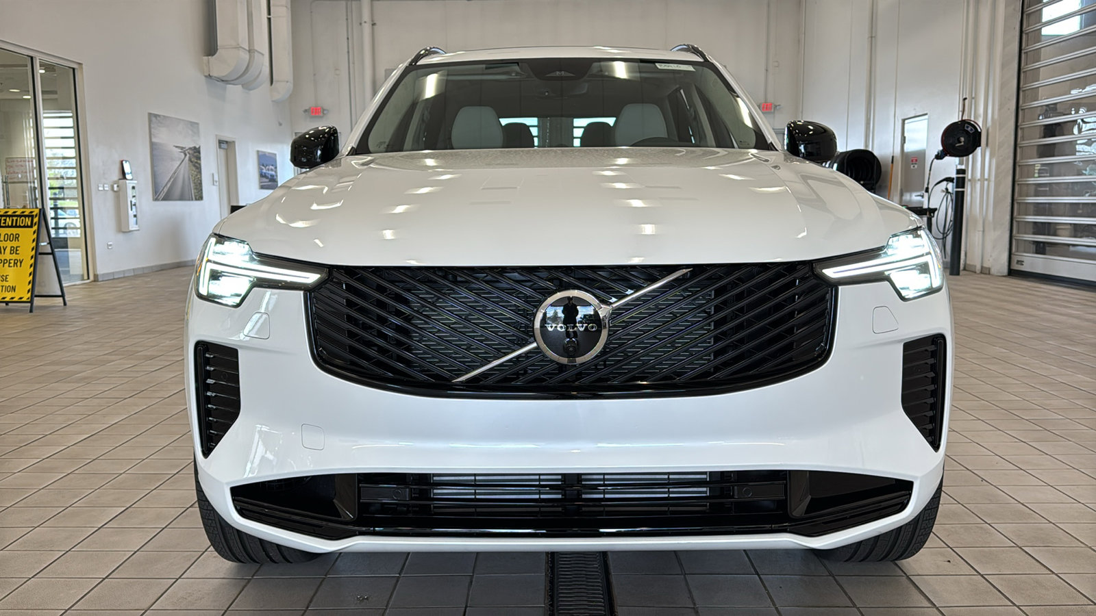 New 2026 Volvo XC90 T8 Ultra w/ Lounge Package AWD/4WD image 10