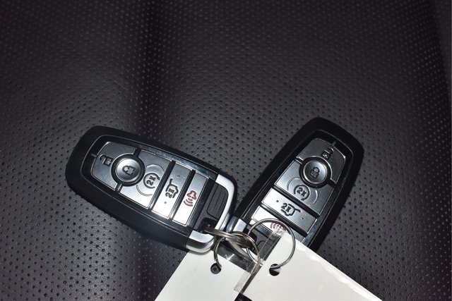 Used 2026 Ford Explorer Platinum AWD/4WD image 29