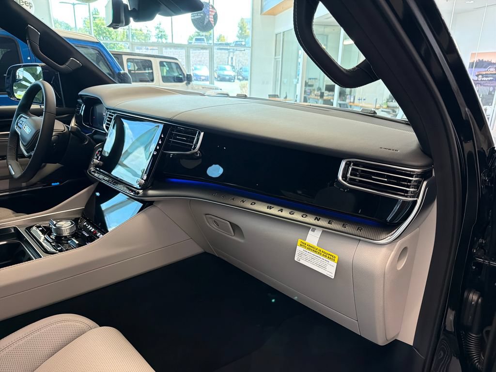 New 2026 Jeep Grand Wagoneer Summit w/ Premium Group III AWD/4WD image 37