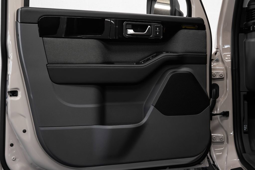 Used 2025 INEOS Grenadier image 20