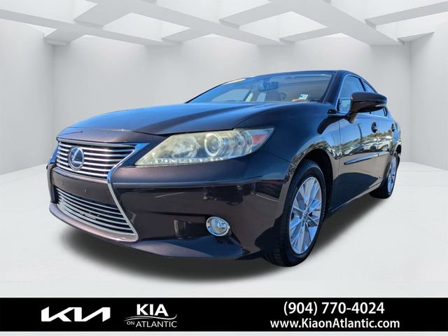 Used 2013 Lexus ES 300h w/ Luxury Pkg image 7