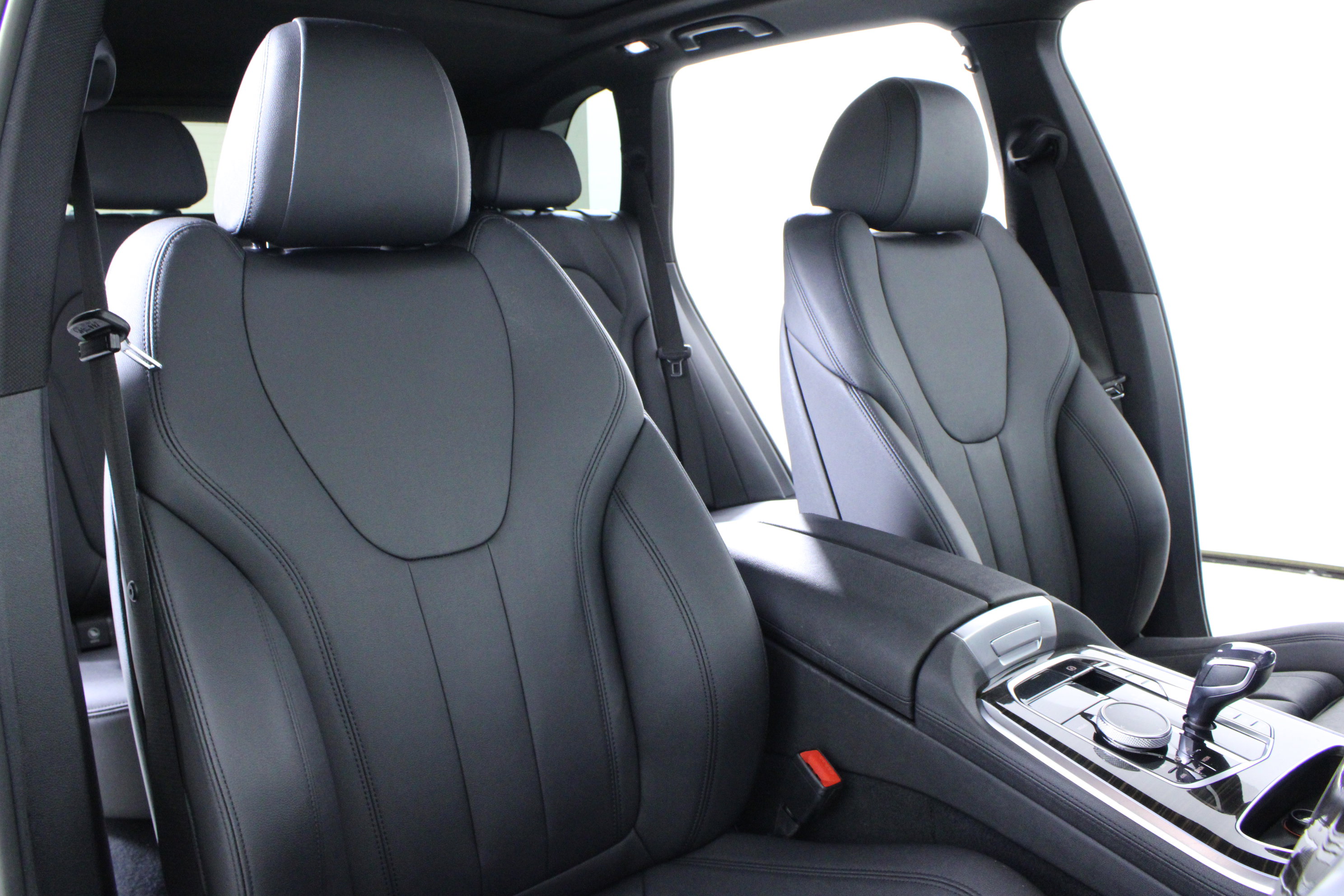 Used 2020 BMW X5 sDrive40i w/ Premium Package image 18