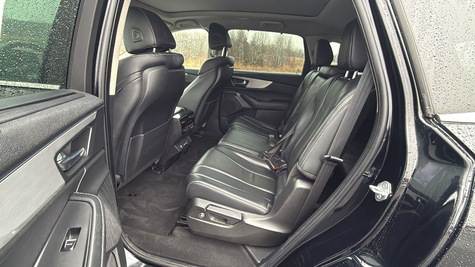 Used 2023 Acura MDX SH-AWD w/ Technology Package image 24